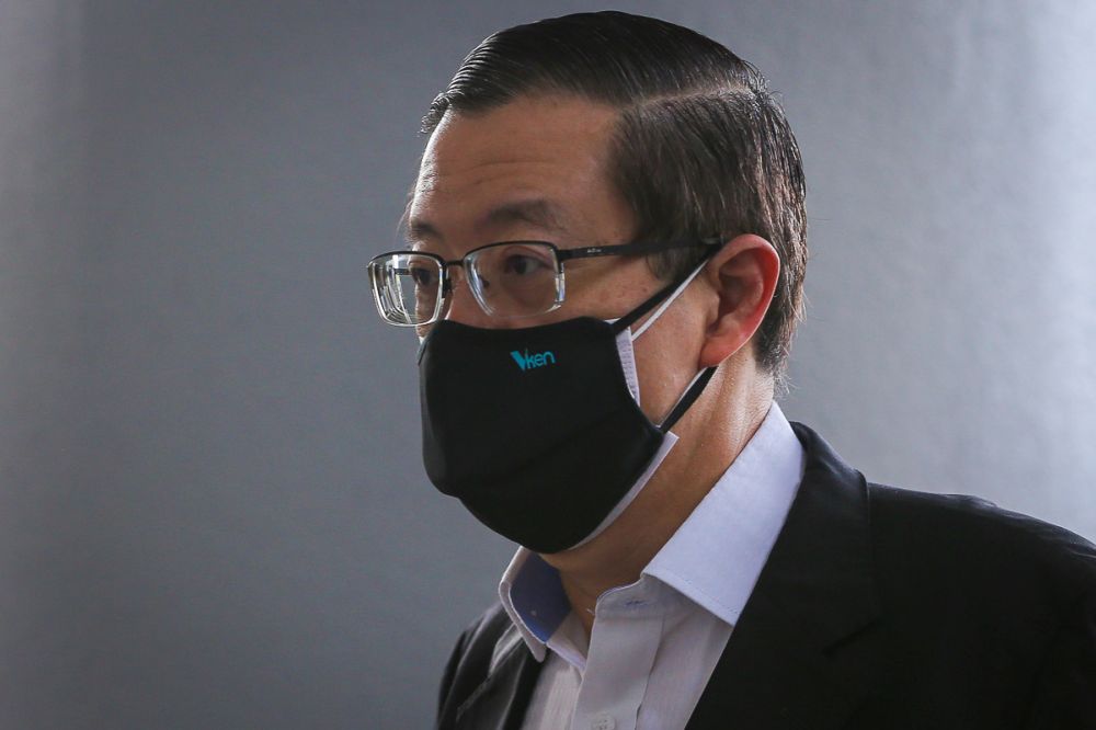 Former Penang Chief Minister Lim Guan Eng arrives at the Kuala Lumpur High Court July 15, 2021. u00e2u20acu201d Picture by Yusof Mat Isann