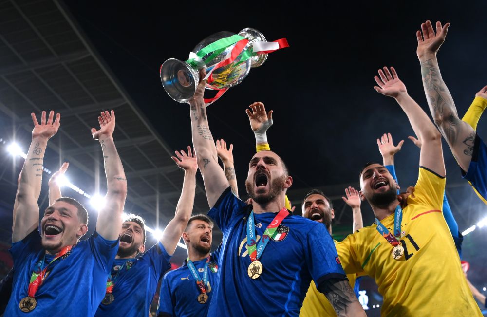 Italy's Leonardo Bonucci celebrates with the trophy after winning Euro 2020 at Wembley, London July 11, 2021. u00e2u20acu201d Reuters pic