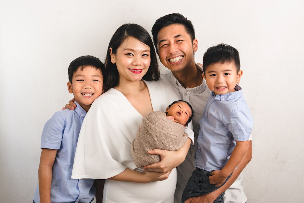 Dr Puah Ser Hon with his wife and three children. — Puah Ser Hon pic via TODAY