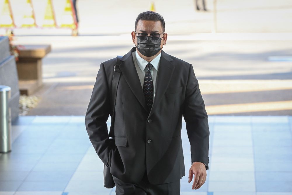 Datuk Lokman Noor Adam arrives at the Kuala Lumpur High Court July 15, 2021. u00e2u20acu201d Picture by Yusof Mat Isa