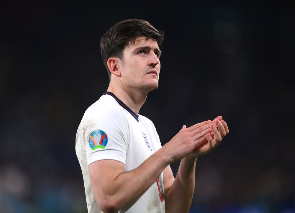 Harry Maguire applauds England fans after the match against Italy at Wembley, London July 11, 2021. u00e2u20acu201d Reuters picnn