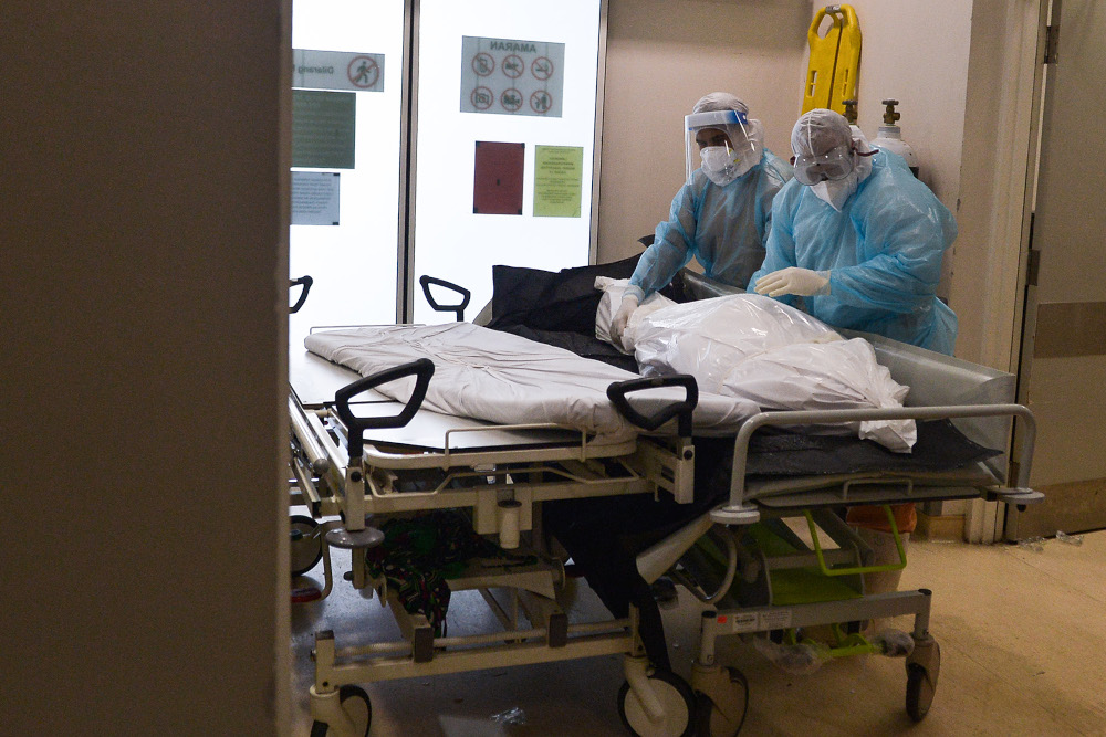 The documents required are the completed application form that has been verified by the hospital who notified of the Covid-19 related death, a copy of the death certificate stating Covid-19, a copy of the identity card of the deceased and a copy of the identity card of the next of kin. — Picture by Miera Zulyana