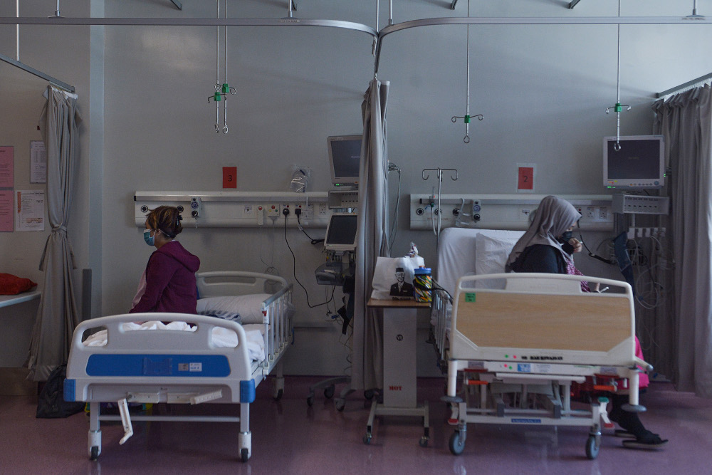The situation at the Covid 19 ward of the Shah Alam Hospital July 23, 2021. u00e2u20acu201d Picture by Miera Zulyana