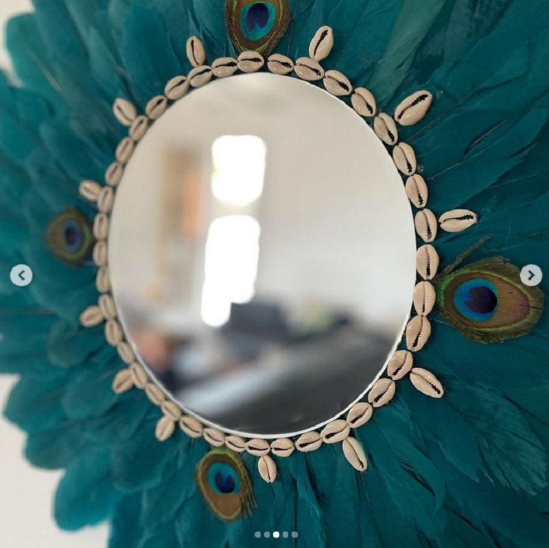 The peacock motif can be elegant in interiors. u00e2u20acu201d Picture via Instagram/elodyyy64