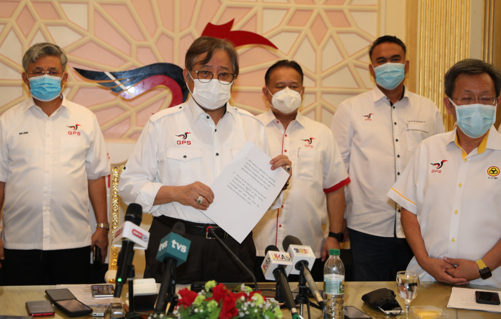 Chief Minister Datuk Patinggi Abang Johari Openg (centre) with other leaders after the GPS supreme council meeting at PBB headquarters, July 10, 2021. u00e2u20acu201d Picture courtesy of Sarawak Public Communication Unit (Ukas) 