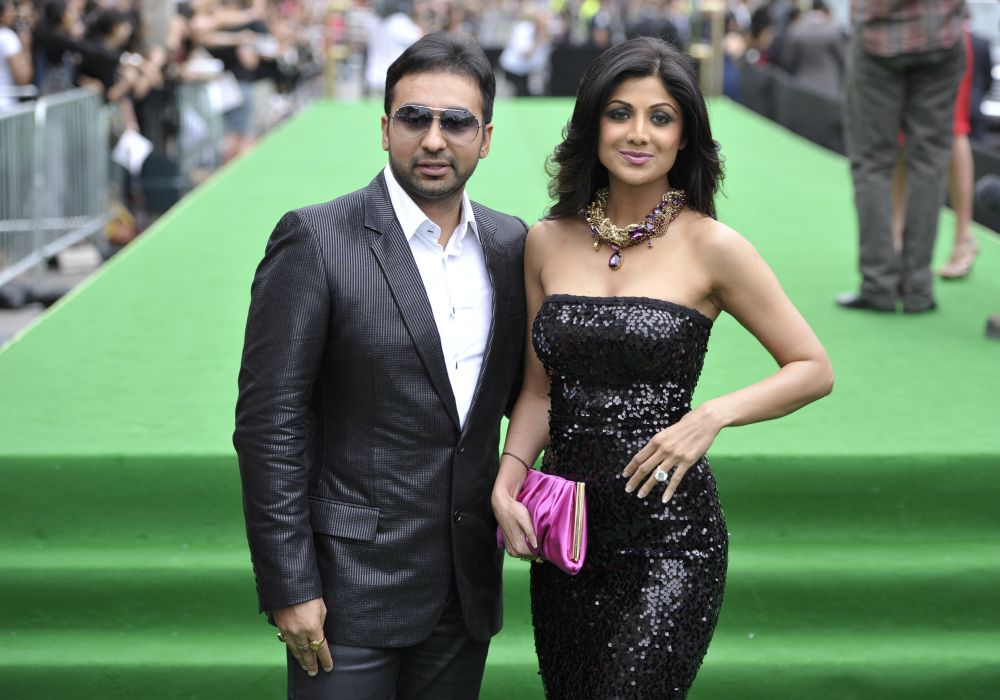Bollywood actress Shilpa Shetty and husband Raj Kundra arrive on the green carpet during the International Indian Film Academy Awards in Toronto June 25, 2011. u00e2u20acu201d Reuters pic