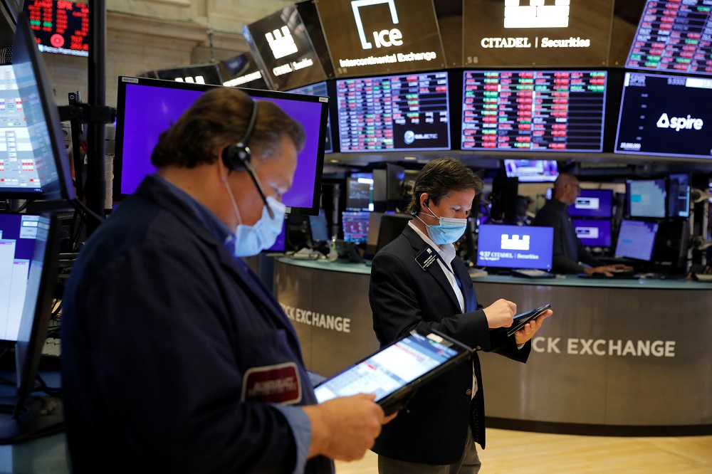 Traders work on the trading floor of the New York Stock Exchange (NYSE) in Manhattan, New York August 17, 2021. u00e2u20acu201d Reuters pic
