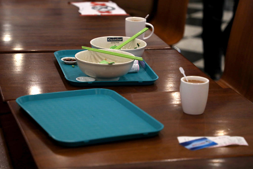 Enforcement officers will continue to remind and advise diners to clear their used tray, crockery and litter. u00e2u20acu201d TODAY pic