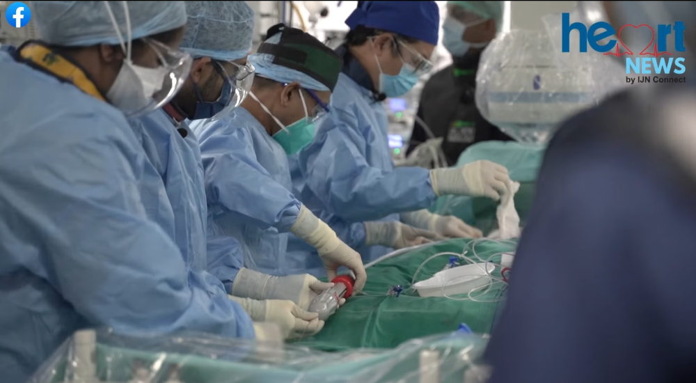 The treatment called Tricvalve Transcatheter Bicaval Valves system (Bioprosthesis) is a minimally invasive procedure that involves using a dry valve preloaded delivery system. u00e2u20acu201d Screengrab from Facebook/Institut Jantung Negara 
