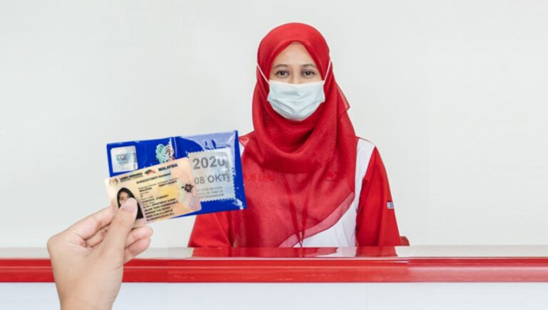 To facilitate the new directive, counter services for licence or roadtax renewals have also reopened at Pos Malaysia outlets nationwide starting from August 9, 2021. u00e2u20acu2022 SoyaCincau picn