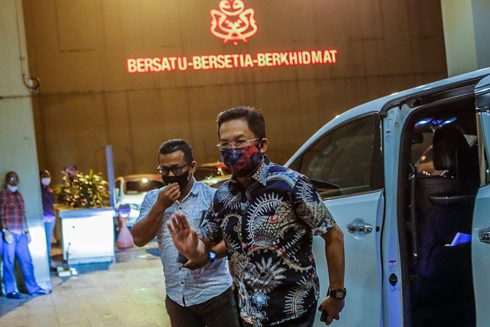 Jelebu MP Datuk Seri Jalaluddin Alias seen at Umno headquarters, August 17, 2021. u00e2u20acu201d Picture by Hari Anggara