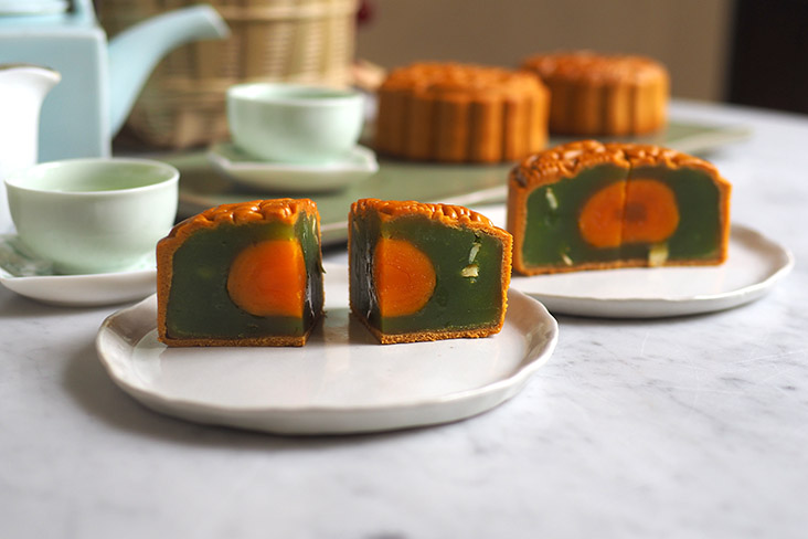 The salted egg yolk is not dry and gives a salty hit to the sweet pandan lotus paste mooncake sourced from Fai Fong Bakery