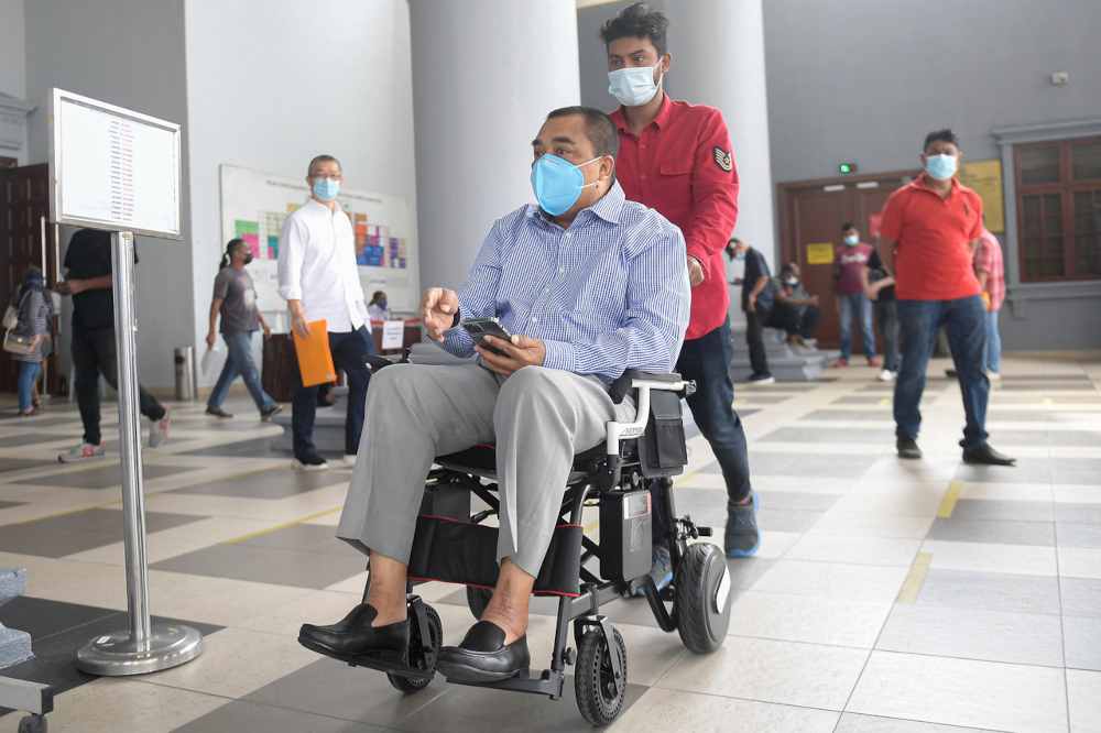 Big Blue Premium Taxi Services founder Datuk Shamsubahrin Ismail at the Kuala Lumpur Sessions Court, August 27, 2021. u00e2u20acu201d Bernama pic 