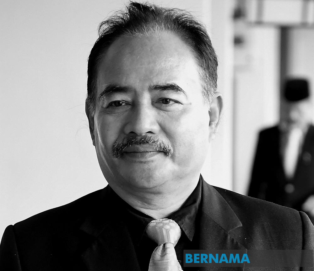 A businessman who claimed to be the u00e2u20acu02dcSultan of Melakau00e2u20acu2122, Noor Jan Tuah, was reported to have died believed to be due to Covid-19. u00e2u20acu201d Picture via Twitter/Bernama
