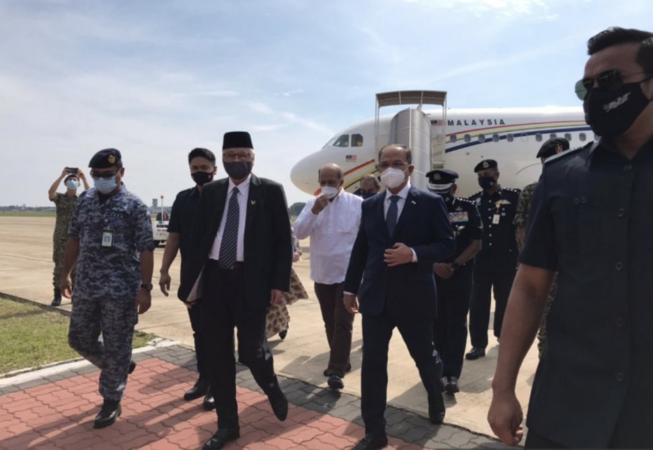 Prime Minister Datuk Seri Ismail Sabri Yaakob arrives at the Sultan Ahmad Shah Airport in Kuantan August 26, 2021. u00e2u20acu201d Picture via Twitter