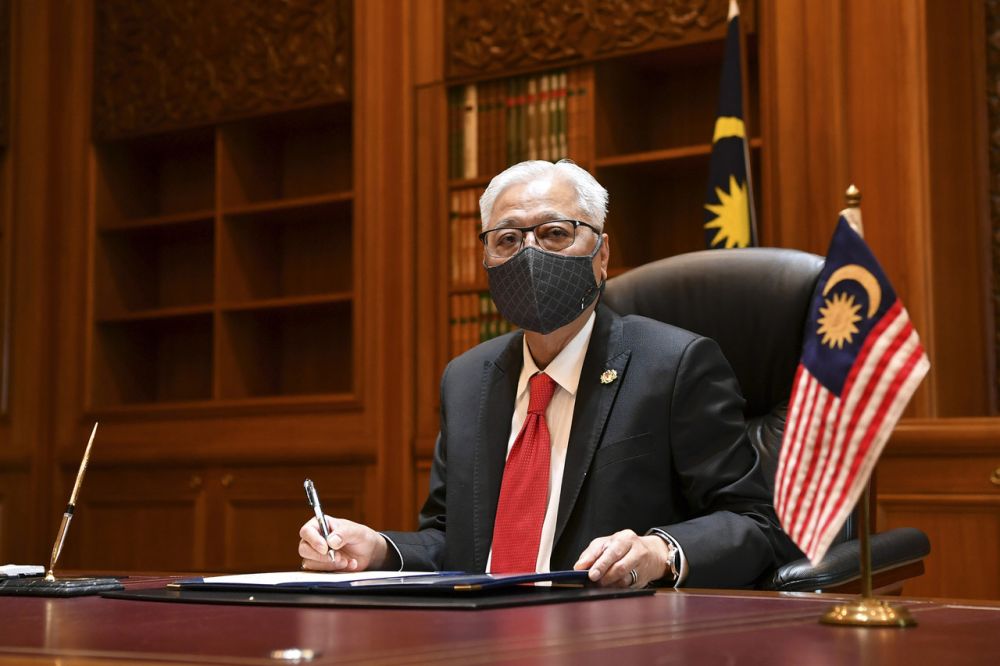 Datuk Seri Ismail Sabri Yaakob begins his official duty as the ninth prime minister of Malaysia at Perdana Putra, Putrajaya August 23, 2021. u00e2u20acu201d Bernama pic