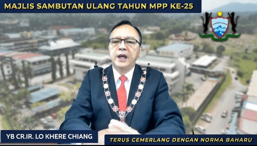 Lo delivers his remarks during the virtual celebration of MPPu00e2u20acu2122s 25th u00e2u20acu02dcCommemoration Dayu00e2u20acu2122. u00e2u20acu201d Borneo Post Online pic