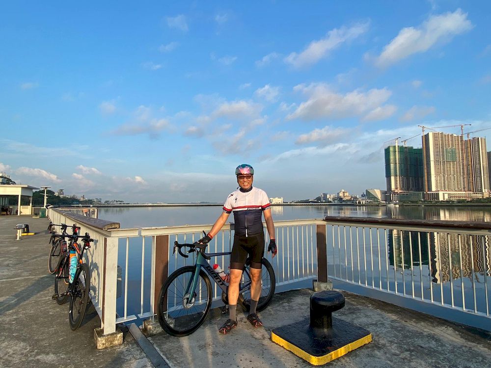 Sam Tan went back to cycling after CAR-T therapy.