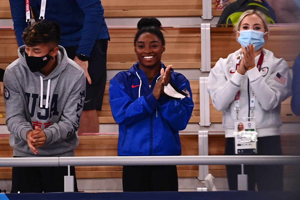 USAu00e2u20acu2122s Simone Biles applauds during the artistic gymnastics womenu00e2u20acu2122s floor exercise final during the Tokyo 2020 Olympic Games at the Ariake Gymnastics Centre in Tokyo, August 2, 2021. u00e2u20acu2022 AFP pic 
