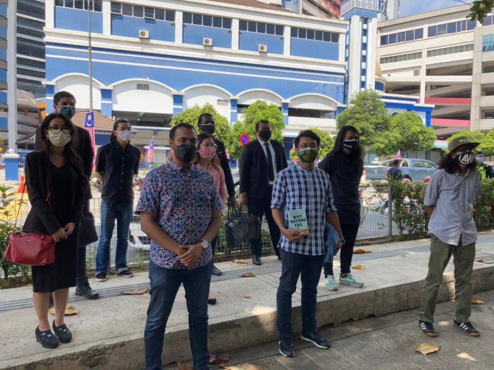 The seven activists were hauled up for questioning by the police under the Sedition Act 1948 earlier today. u00e2u20acu201d Picture courtesy of Sekratariat Solidariti Rakyat 