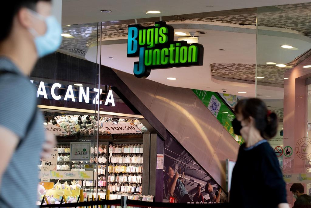 Of the 61 infected people linked to the Covid-19 cluster at Bugis Junction mall, 51 work there and 10 are visitors. u00e2u20acu2022 TODAY pic