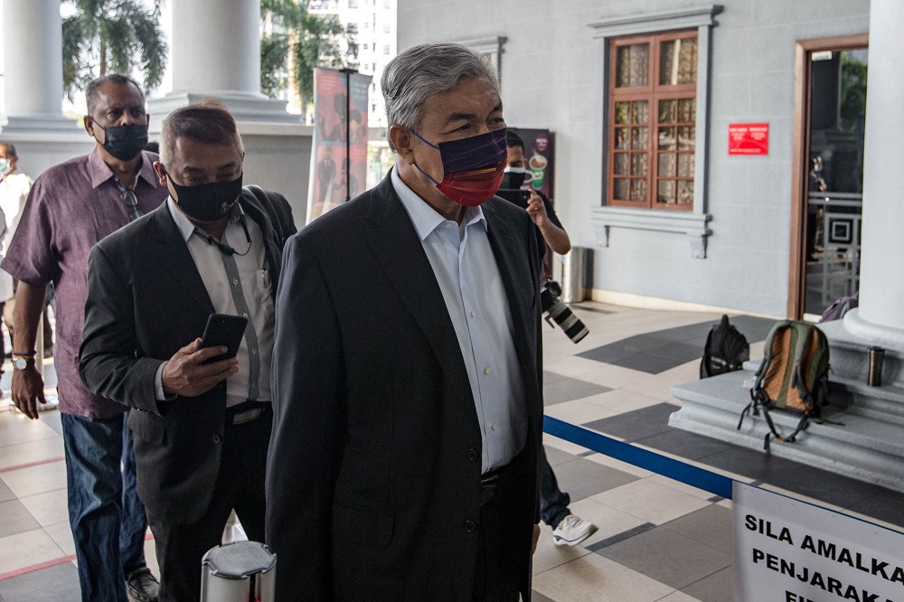 Datuk Seri Zahid Hamidi arrives at the Kuala Lumpur Court Complex September 8, 2021. u00e2u20acu201d Picture by Firdaus Latif
