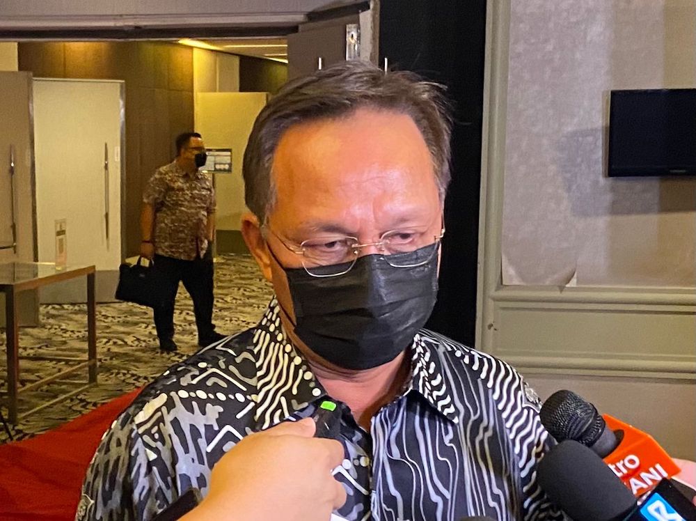 Johor Mentri Besar Datuk Hasni Mohammad speaks to reporters at Thistle Johor Baru September 25, 2021 u00e2u20acu201d Picture by Ben Tan