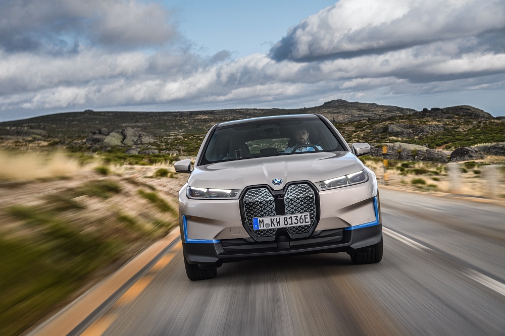 The BMW iXu00e2u20acu2122s imposing grille holds many secrets. u00e2u20acu201d Picture courtesy of BMW