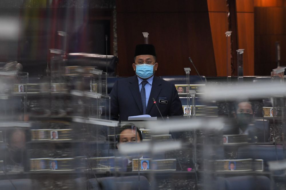 Datuk Ahmad Marzuk Shaary addresses members of Parliament in Kuala Lumpur September 21, 2021. u00e2u20acu201d Bernama picnnn