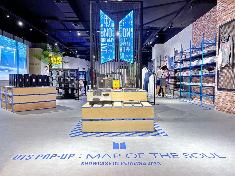 The first ever BTS pop-up store in Malaysia has opened its doors at 1Utama. u00e2u20acu201d Picture via Facebooknn
