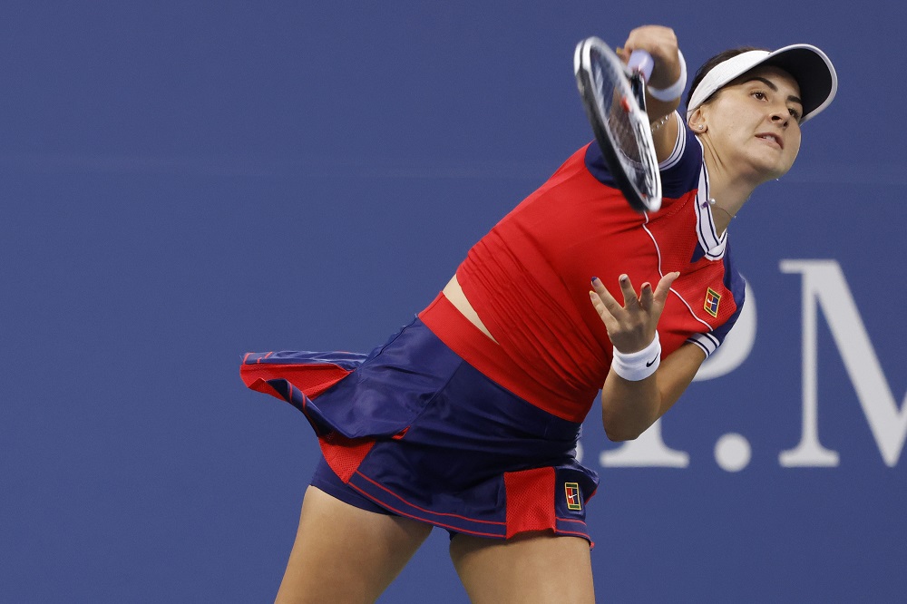 Bianca Andreescu (pic) serves against Lauren Davis on day four of the 2021 US Open tennis tournament at USTA Billie Jean King National Tennis Center. u00e2u20acu2022 Geoff Burke-USA TODAY Sports via Reuters