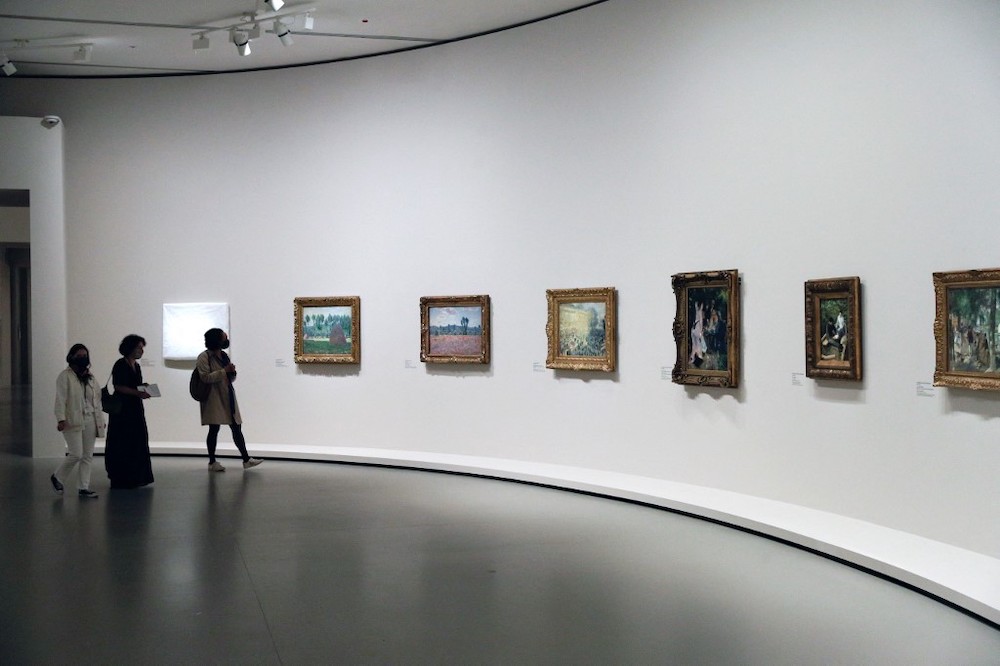 Visitors look at paintings by French painter Pierre Bonnard during a press visit of the exhibition ‘The Morozov Collection — Modern art icons at the Fondation Louis Vuitton in Paris on September 15, 2021. — AFP pic
