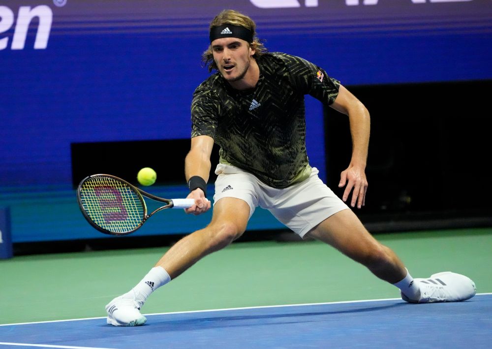 Stefanos Tsitsipas of Greece hits to Adrian Mannarino of France at the USTA Billie King National Tennis Centre, New York September 1, 2021. u00e2u20acu201d Reuters picnn