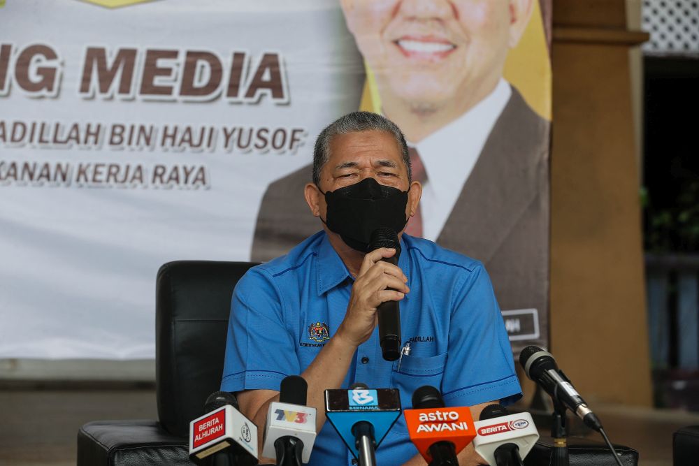 Works Minister Datuk Fadillah Yusof speaks to the press at the Southern Seberang Perai Department of Works in Nibong Tebal September 28, 2021. u00e2u20acu201d Picture by Sayuti Zainudin
