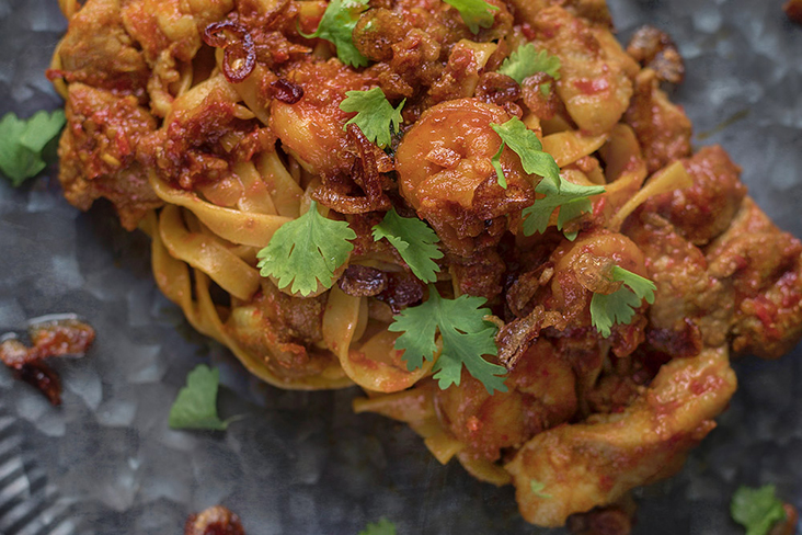 When Neapolitan 'ragù' meets Malaysian 'sambal.'