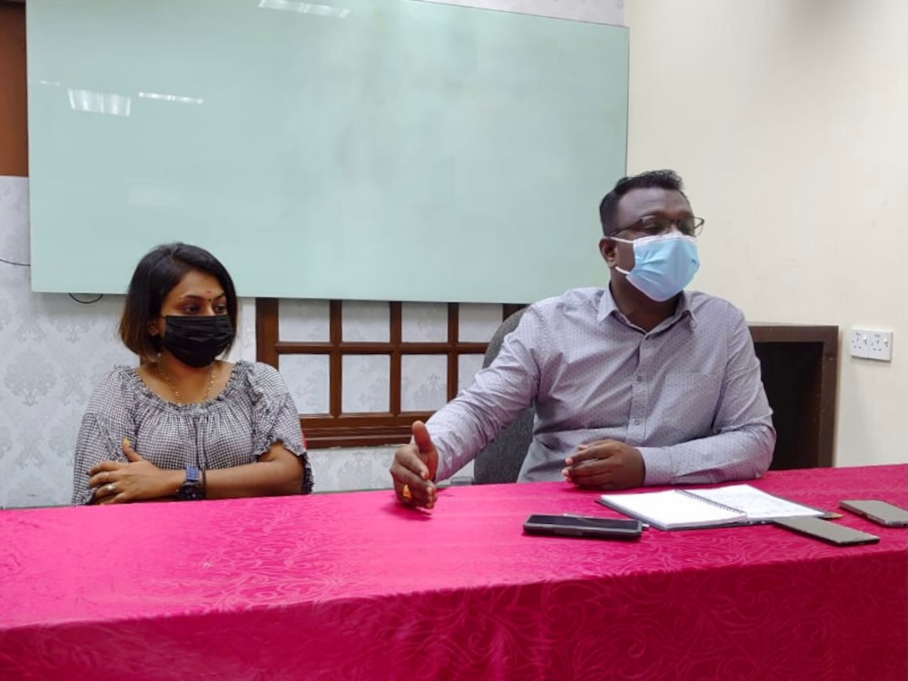 S. Dayalan (right) during a press conference at the Johor chapter of the Malaysian Workers Association in Singapore office in Tampoi, September 24, 2021 u00e2u20acu201d Picture by Ben Tan