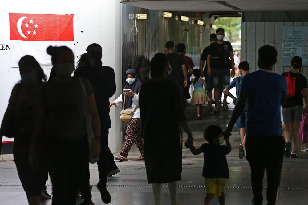 Singapore reports 253 new locally transmitted cases, including 116 unlinked ones. u00e2u20acu201d Picture by Ooi Boon Keong for TODAYnn