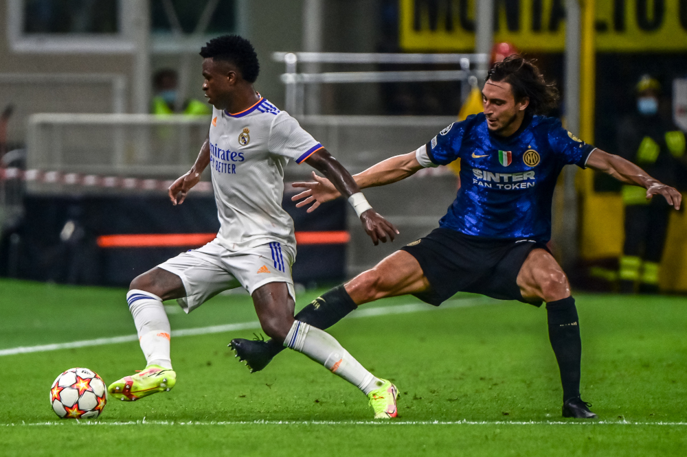 Real Madridu00e2u20acu2122s Vinicius Junior works around Inter Milanu00e2u20acu2122s Matteo Darmian during the Uefa Champions League Group D football match, September 15, 2021 at the San Siro stadium in Milan. u00e2u20acu201d AFP pic 