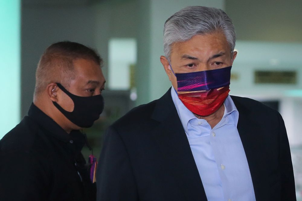 Datuk Seri Ahmad Zahid Hamidi arrives at the Shah Alam High Court September 1, 2021. u00e2u20acu201d Picture by Yusof Mat Isa