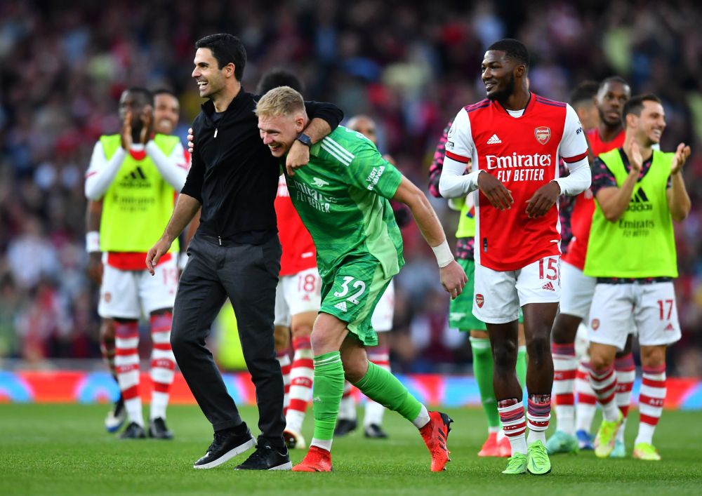Arsenal manager Mikel Arteta , Aaron Ramsdale and Ainsley Maitland-Niles celebrate after the match against Tottenham Hotspur at the Emirates Stadium, London September 26, 2021. u00e2u20acu201d Reuters pic