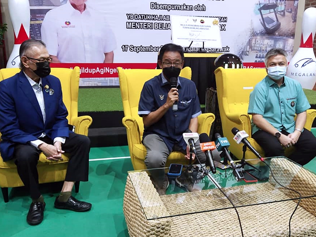 Sarawak Tourism, Arts and Culture Datuk Abdul Karim Rahman Hamzah speaks during a press conference in Kuching September 18, 2021. u00e2u20acu2022 Borneo Post pic