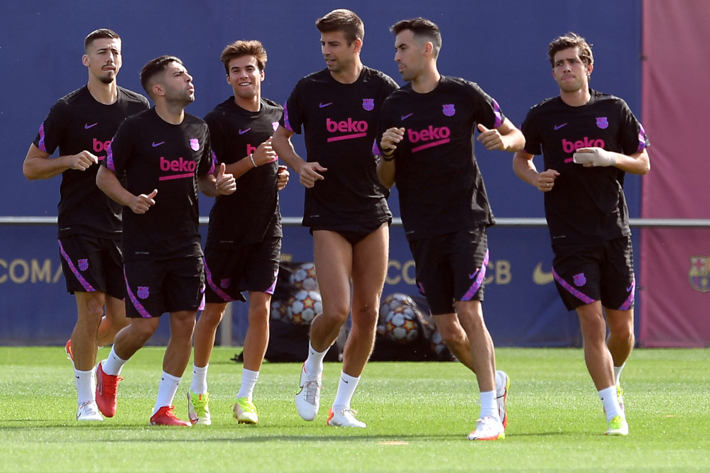 Barcelonau00e2u20acu2122s Clement Lenglet, Jordi Alba, Riqui Puig, Gerard Pique, Sergio Busquets and Sergi Roberto attend a training session at the Joan Gamper training ground in Sant Joan Despi, September 13, 2021. u00e2u20acu201d AFP pic 