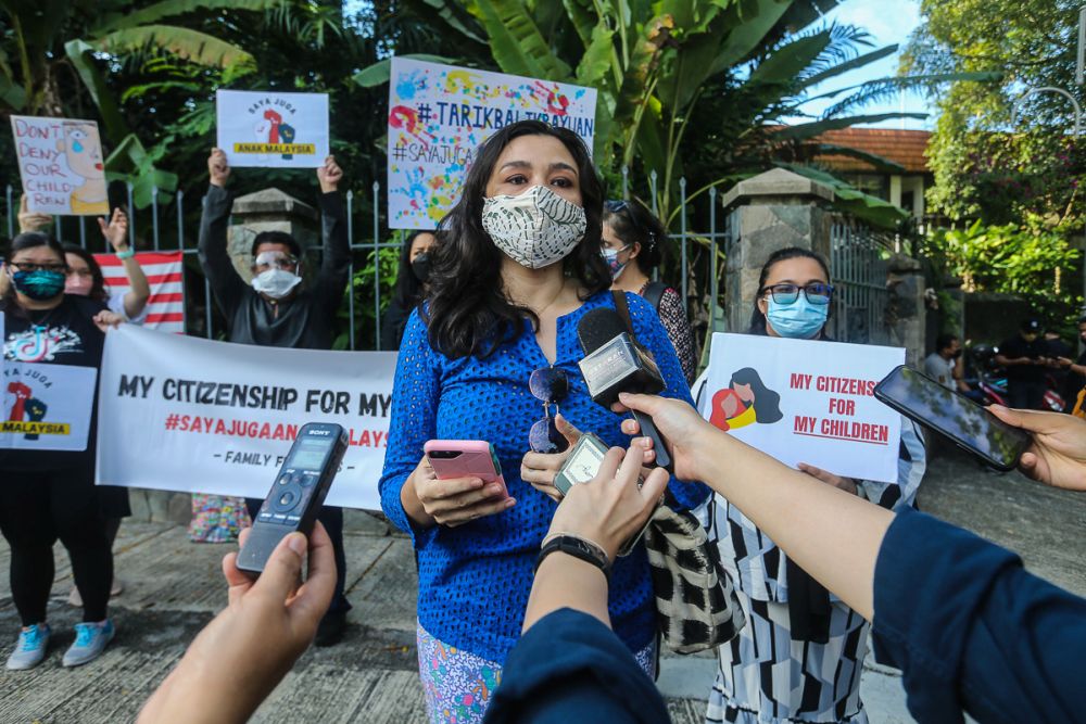 Family Frontiers president Suriani Kempe speaks to reporters outside the Parliament building in Kuala Lumpur September 23, 2021. u00e2u20acu201d Picture by Yusof Mat Isa