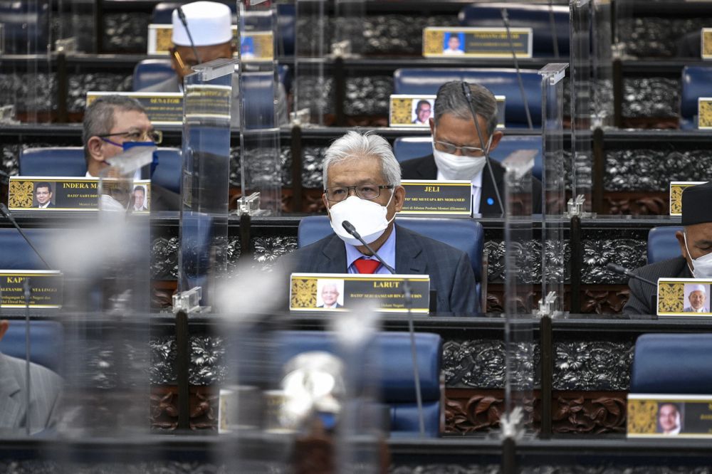 Home Minister Datuk Seri Hamzah Zainudin addresses members of Parliament, Kuala Lumpur September 14, 2021. u00e2u20acu201d Bernama pic