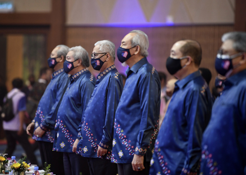 Prime Minister Datuk Seri Ismail Sabri Yaakob attends the Malaysia Day celebration at the Sabah International Convention Centre (SICC) in Kota Kinabalu, September 16, 2021. Also present is Sabah Yang Dipertua Tun Juhar Mahiruddin. u00e2u20acu201d Bernama pic 