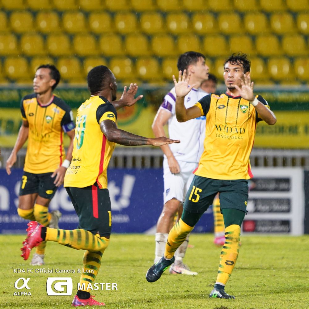 Kedahu00e2u20acu2122s Tchetche Kipre (left) celebrate after scoring against UiTM FC at the Darul Aman Stadium in Alor Setar September 8, 2021. u00e2u20acu201d Picture via Facebookn