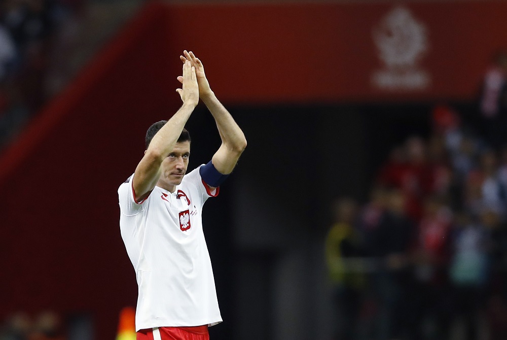 Poland's Robert Lewandowski applauds fans after the match against Albania September 3, 2021. u00e2u20acu2022 Reuters pic