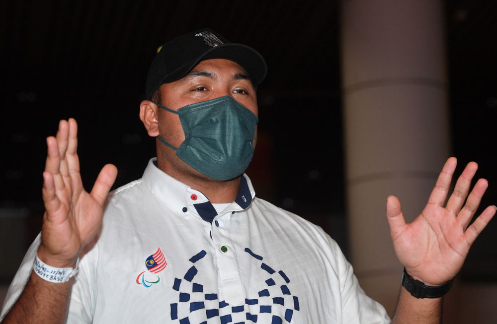 Muhammad Ziyad Zolkefli speaks to the media at the Kuala Lumpur International Airport, September 3, 2021. u00e2u20acu201d Bernama pic 