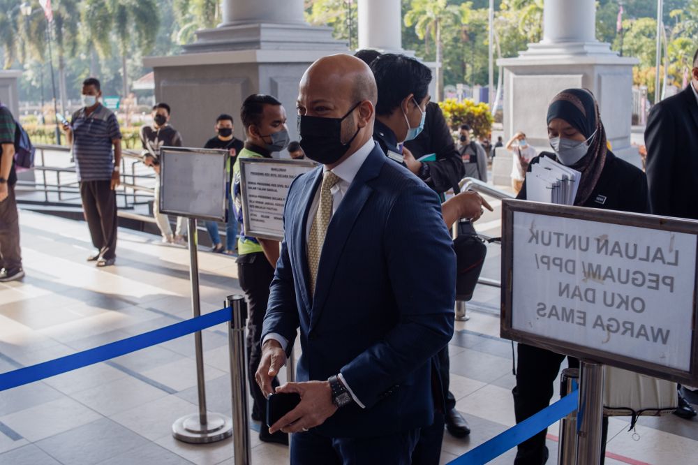 Ex-1MDB CEO Arul Kanda Kandasamy is pictured at the Kuala Lumpur Court Complex Sept 7, 2021. u00e2u20acu201d Picture by SHafwan Zaidon