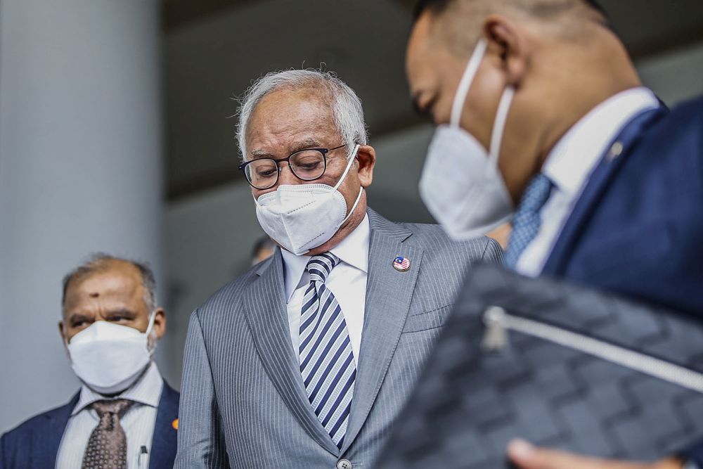 Datuk Seri Najib Razak is pictured at Kuala Lumpur High Court September 30, 2021. u00e2u20acu2022 Picture by Hari Anggara